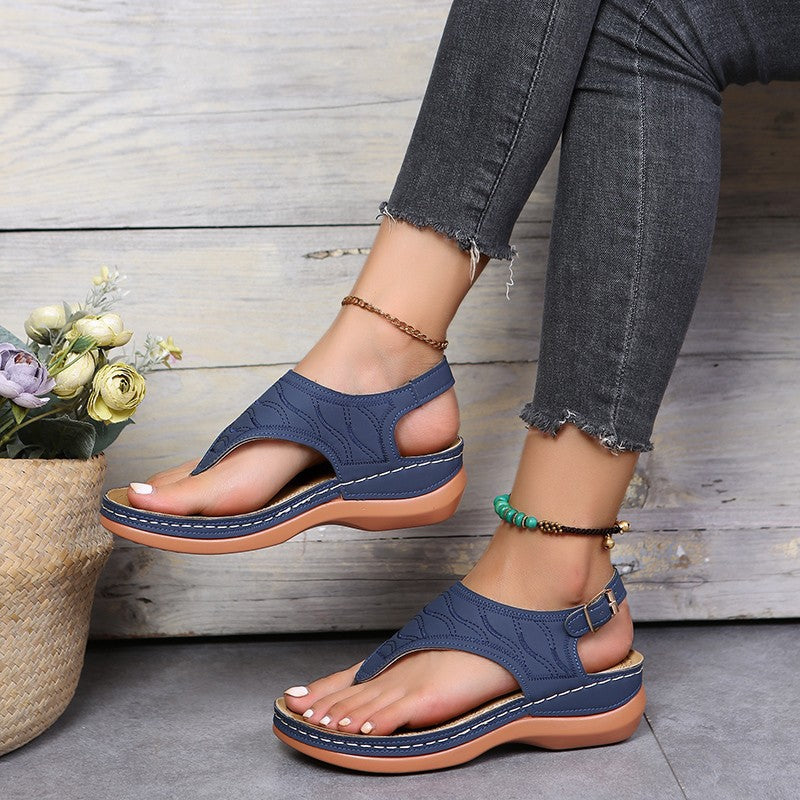 Wish Cross-border Spot Women&#039;s Shoes 2021 New Roman Style One-word Buckle Women&#039;s Sandals Foreign Trade 43 Large Size Sandals