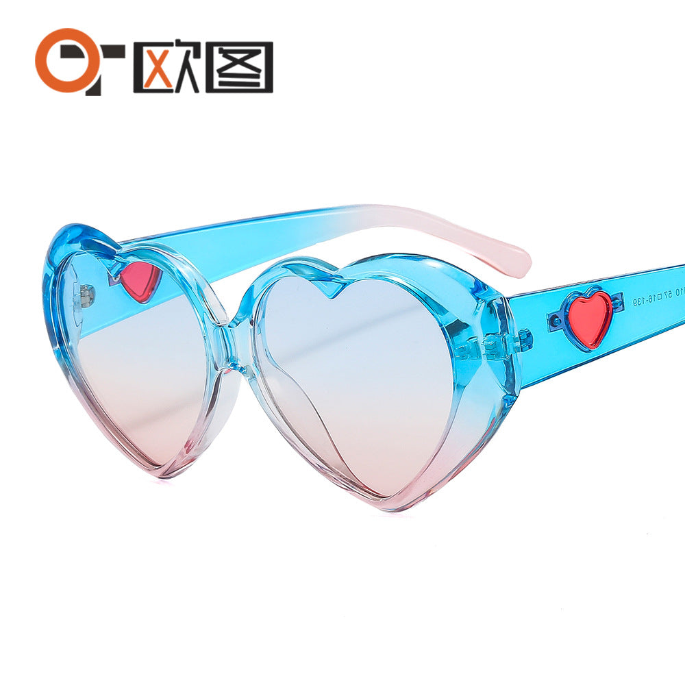 Fashion Women&#039;s Big Frame Ins Internet Celebrity New Love Sunglasses Face Repair Street Photography European And American Personality Trendy Sunglasses A520